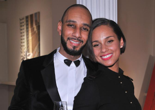 Illustration for article titled How to Have a Sane Black Celeb Wedding: These Stars Did It